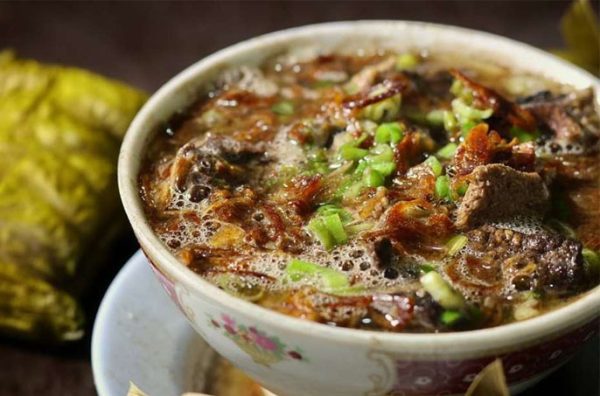 Masakan Coto Makassar Kuah Rempah Kacang yang Melegenda