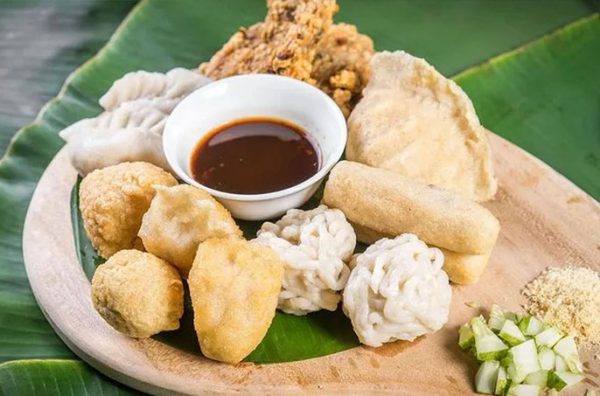 Resep Masakan Pempek Palembang yang Kenyal dan Gurih