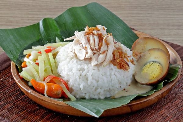 Nasi Liwet Solo: Sajian Gurih Khas Kota Budaya